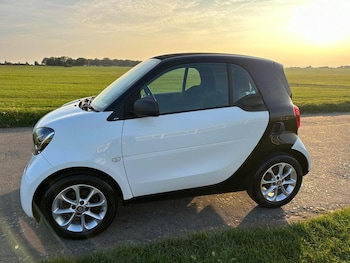 Used smart fortwo 2016 for sale - 76257586: Photo 3