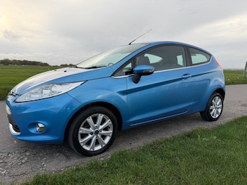 Used Ford Fiesta 2011 for sale - 76454797: Photo
