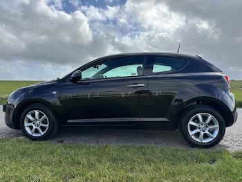 Used Alfa Romeo MiTo 2015 for sale - 75951541: Photo