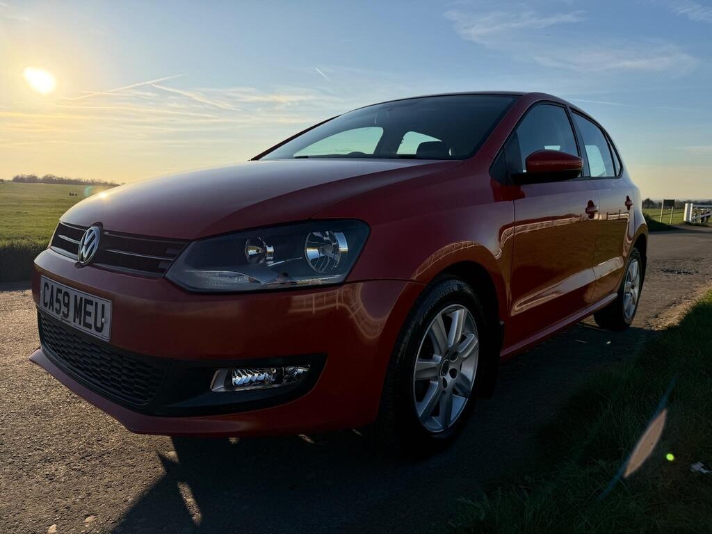 Used Volkswagen Polo 2010 for sale - 76662880: Photo 1