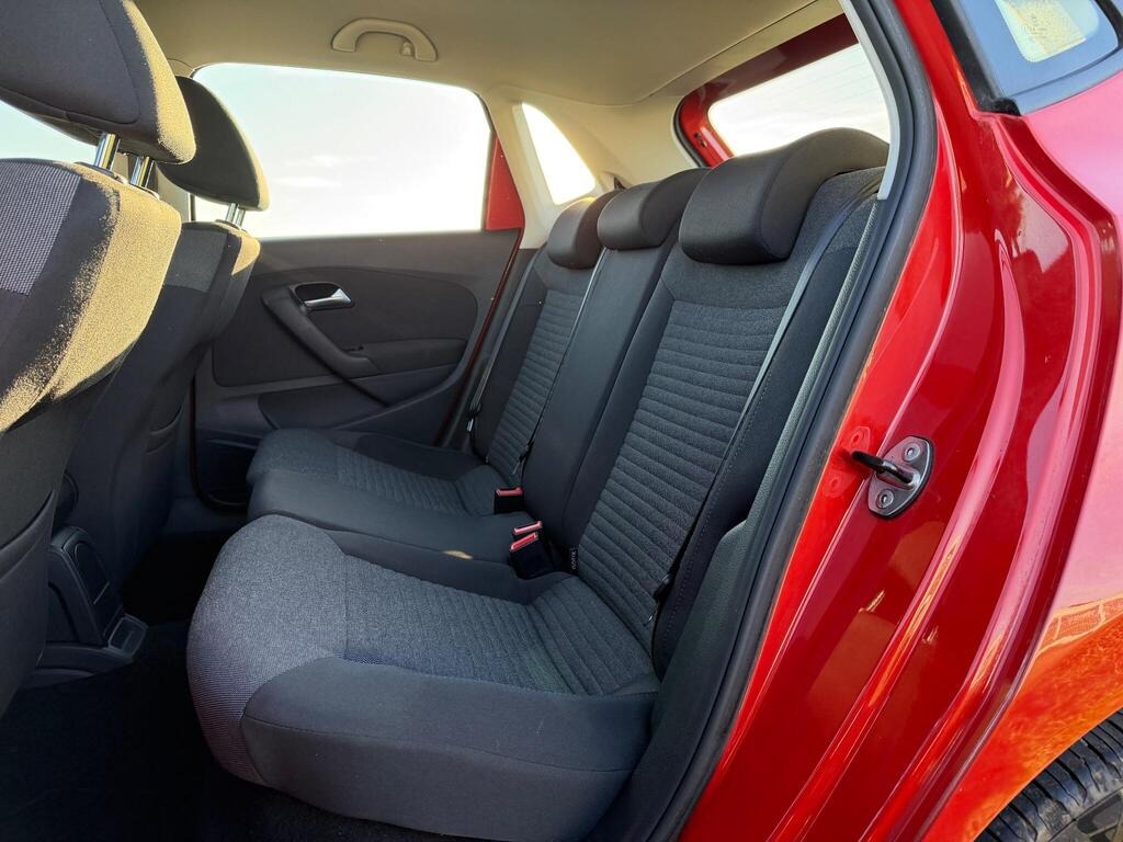 Used Volkswagen Polo 2010 for sale - 76662880: Photo 26