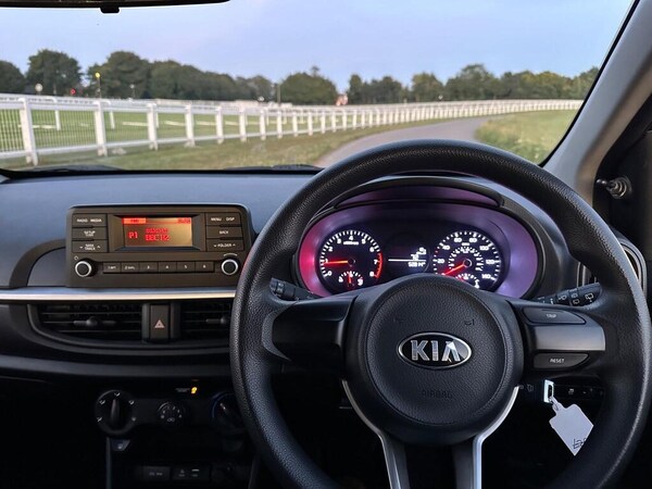 Used Kia Picanto 2018 for sale - 75680085: Photo 21
