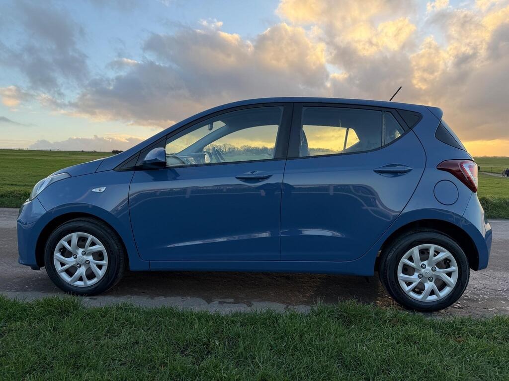 Used Hyundai i10 2017 for sale - 77221073: Photo 5