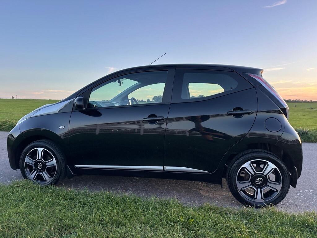 Used Toyota AYGO 2015 for sale - 76187298: Photo 4