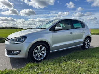 Used Volkswagen Polo 2013 for sale - 76186425: Photo 2