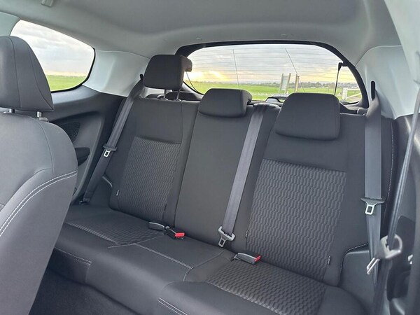 Used Peugeot 208 2014 for sale - 76185913: Photo 22
