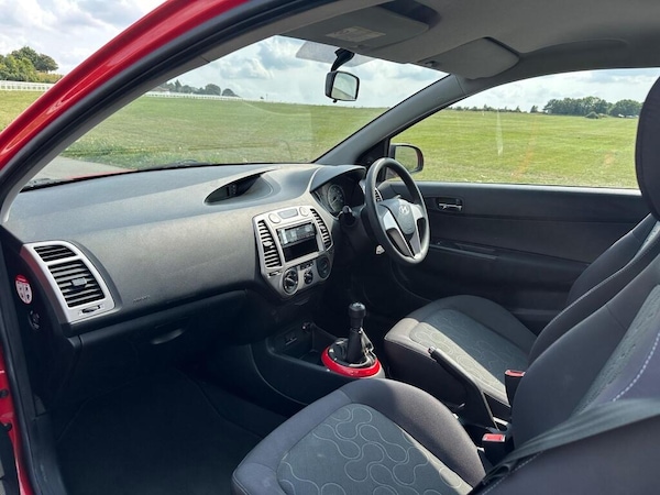 Used Hyundai i20 2010 for sale - 75680021: Photo 16