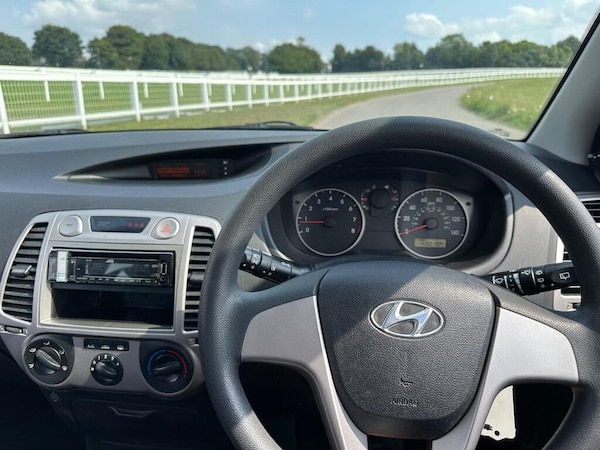 Used Hyundai i20 2010 for sale - 75680021: Photo 18