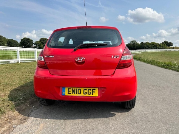 Used Hyundai i20 2010 for sale - 75680021: Photo 8