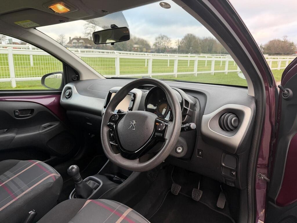 Used Peugeot 108 2015 for sale - 76864164: Photo 17