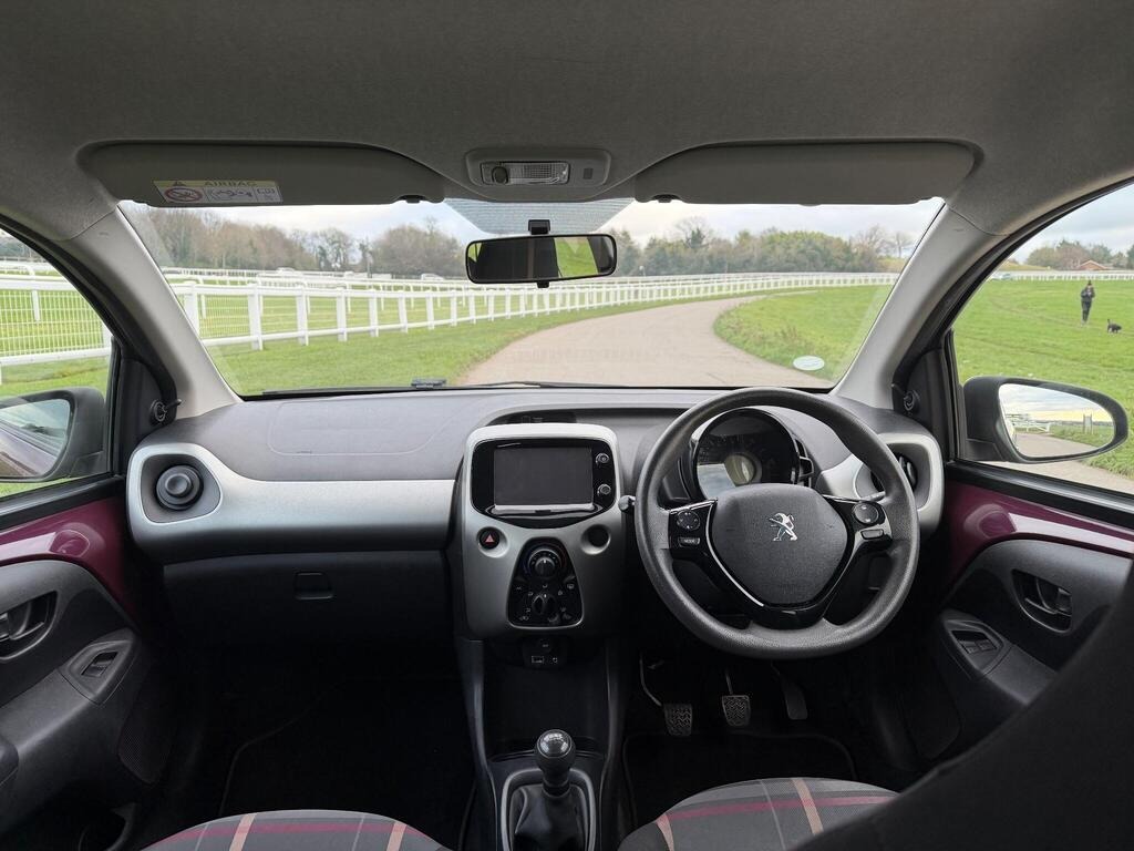 Used Peugeot 108 2015 for sale - 76864164: Photo 18