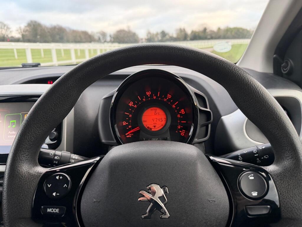 Used Peugeot 108 2015 for sale - 76864164: Photo 20