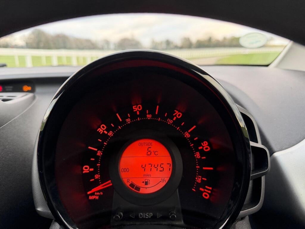 Used Peugeot 108 2015 for sale - 76864164: Photo 21