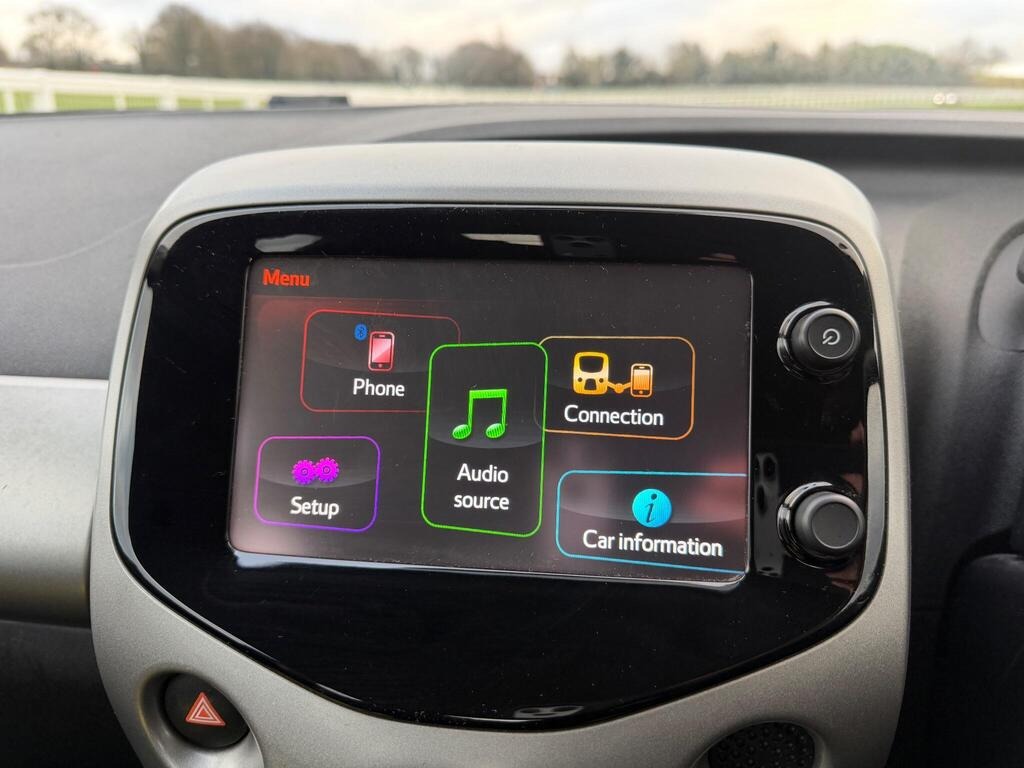 Used Peugeot 108 2015 for sale - 76864164: Photo 23