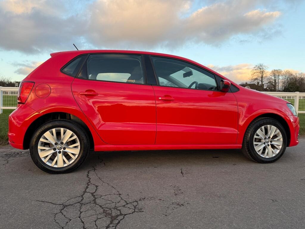 Used Volkswagen Polo 2014 for sale - 76940510: Photo 15