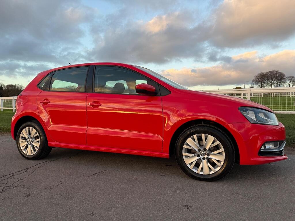 Used Volkswagen Polo 2014 for sale - 76940510: Photo 17