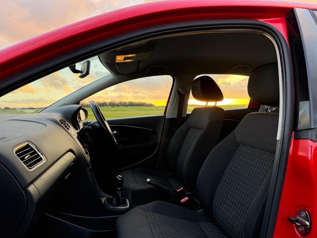 Used Volkswagen Polo 2014 for sale - 76940510: Photo 21