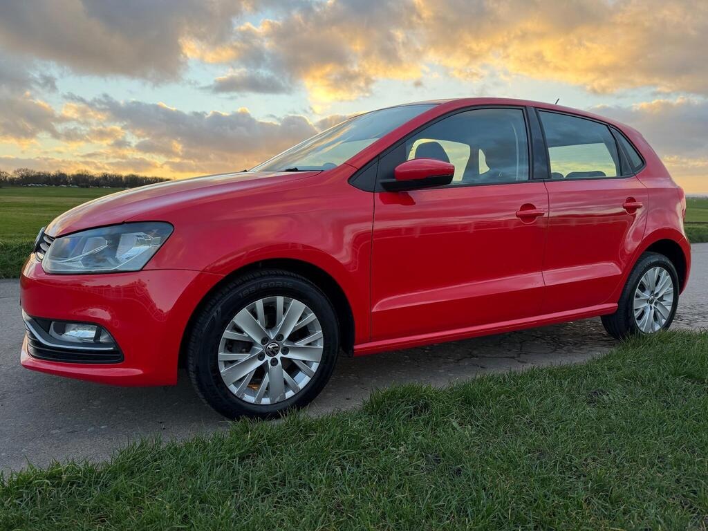 Used Volkswagen Polo 2014 for sale - 76940510: Photo 3