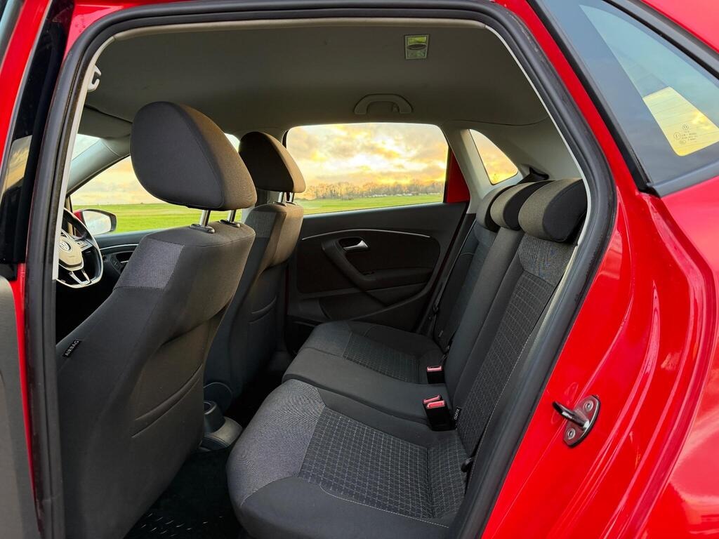 Used Volkswagen Polo 2014 for sale - 76940510: Photo 32