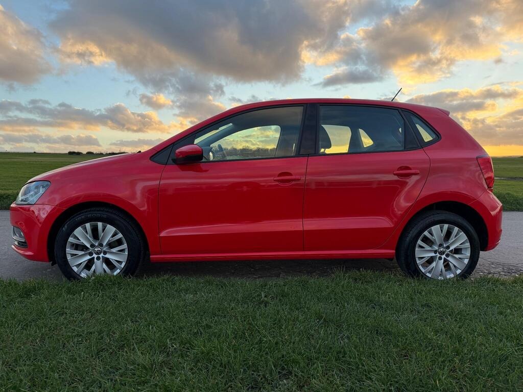 Used Volkswagen Polo 2014 for sale - 76940510: Photo 5