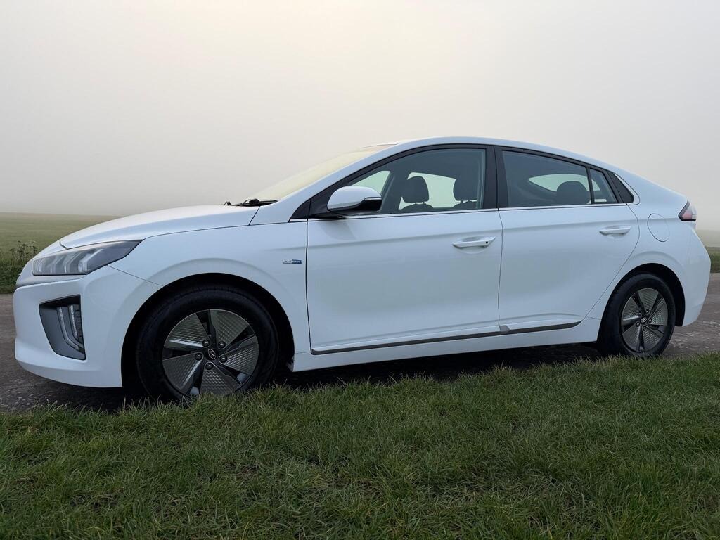 Used Hyundai IONIQ 2021 for sale - 77220825: Photo 4