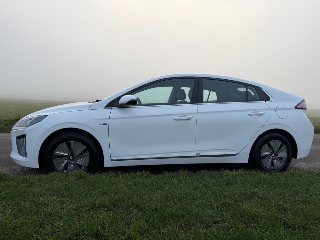 Used Hyundai IONIQ 2021 for sale - 77220825: Photo 5