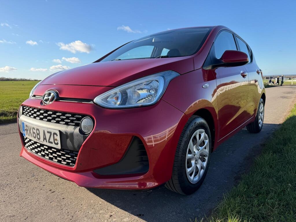 Used Hyundai i10 2018 for sale - 76864080: Photo 1