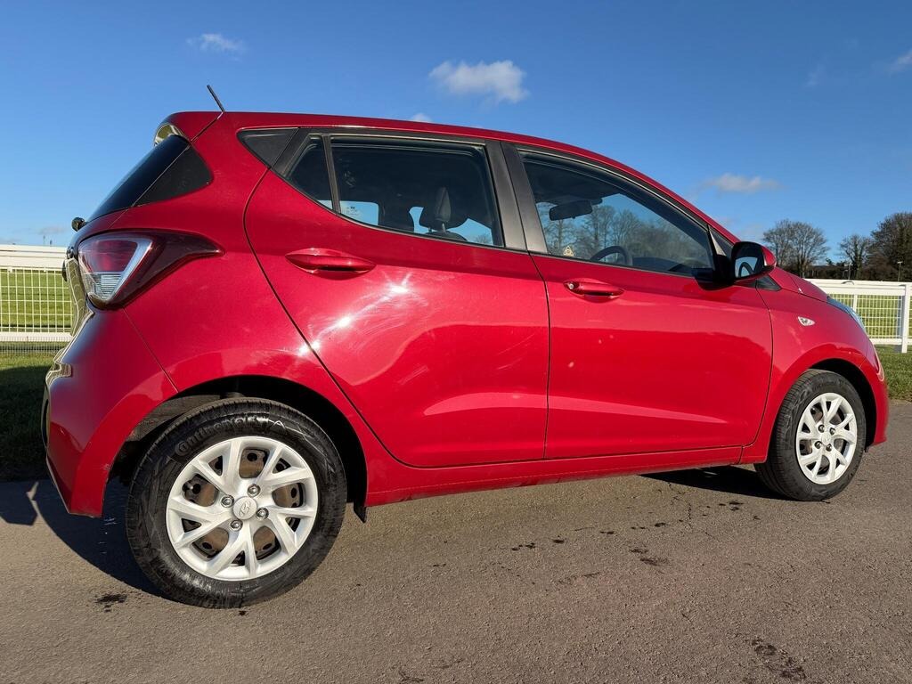 Used Hyundai i10 2018 for sale - 76864080: Photo 11