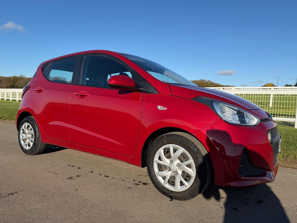 Used Hyundai i10 2018 for sale - 76864080: Photo 15
