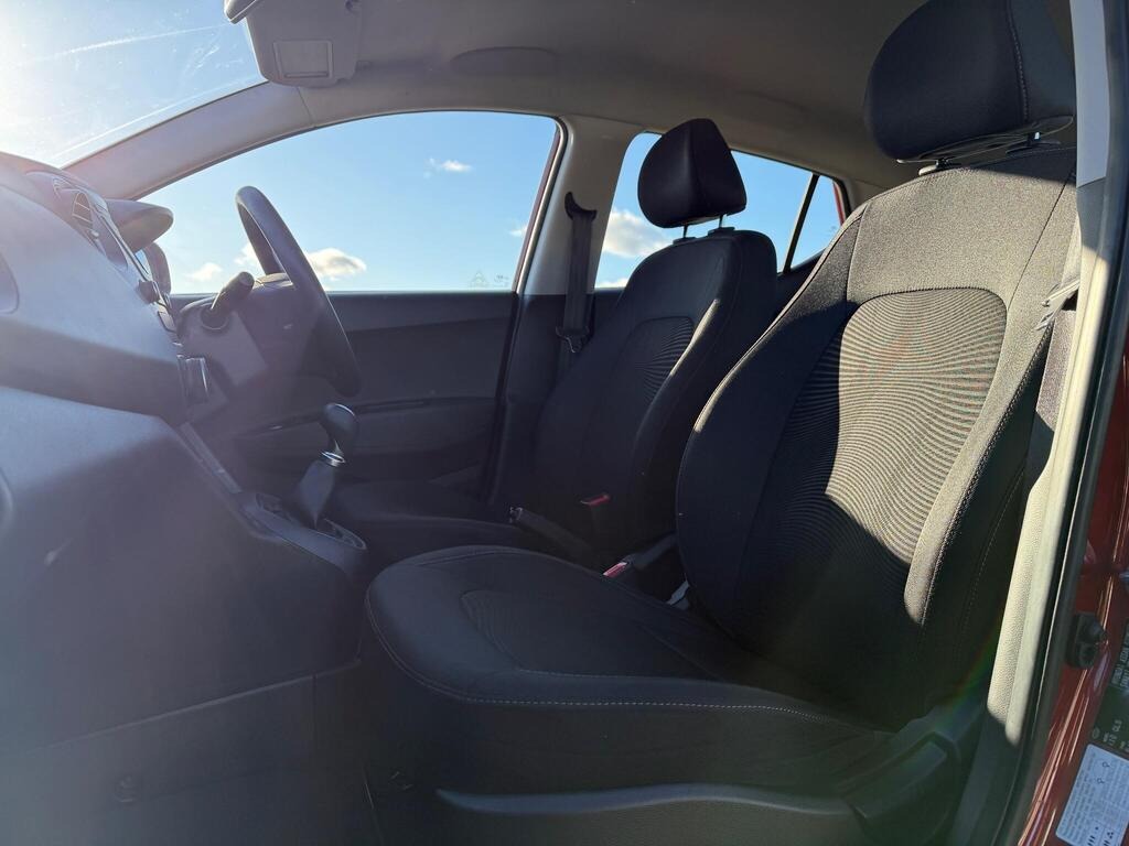 Used Hyundai i10 2018 for sale - 76864080: Photo 19