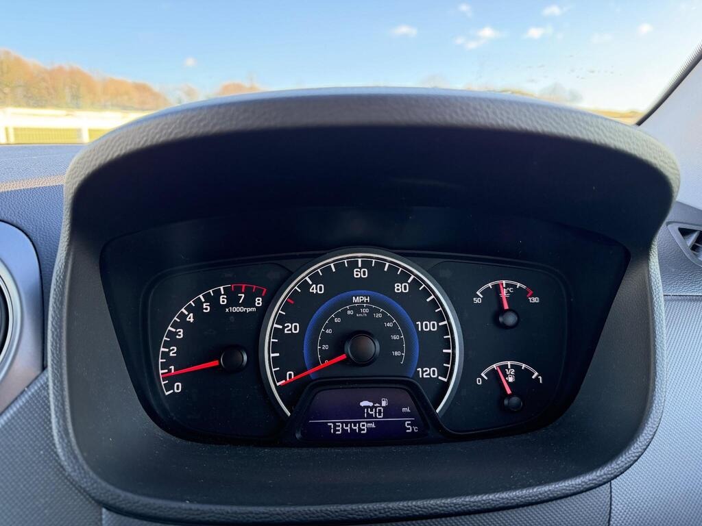 Used Hyundai i10 2018 for sale - 76864080: Photo 26