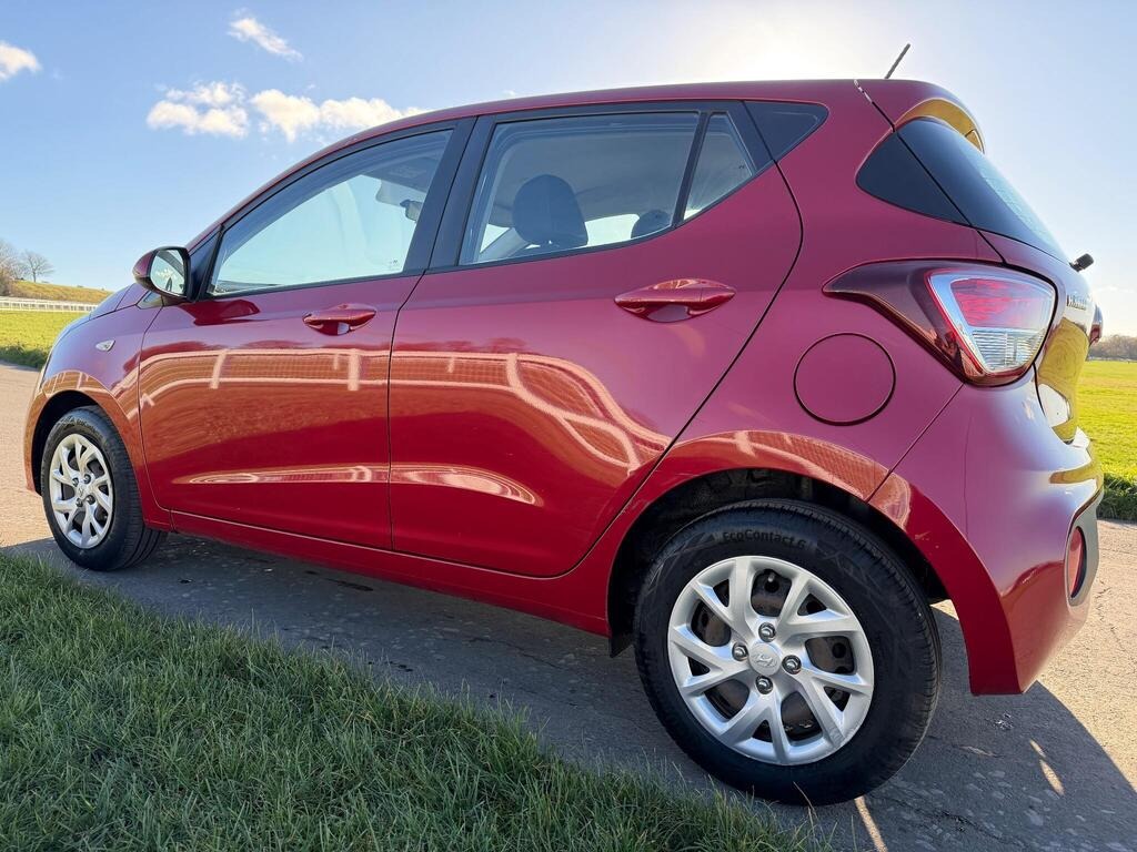 Used Hyundai i10 2018 for sale - 76864080: Photo 6