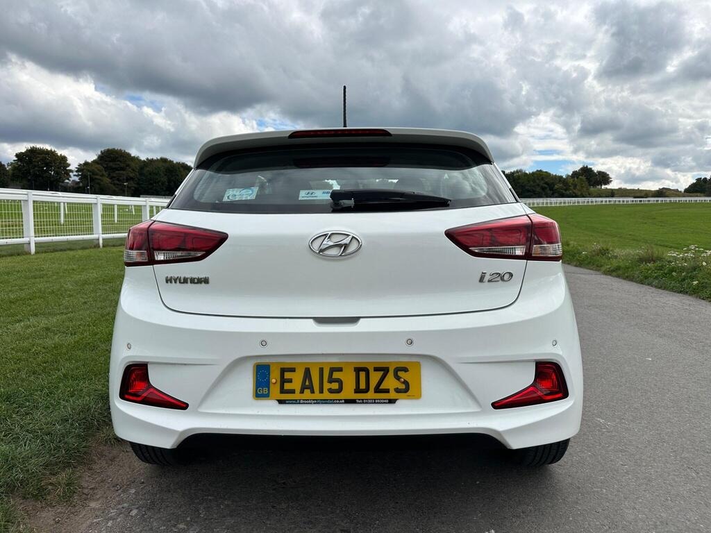 Used Hyundai i20 2015 for sale - 76171350: Photo 6