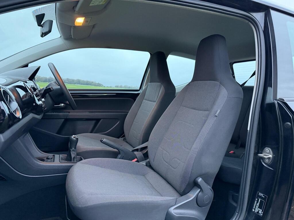 Used Volkswagen up! 2015 for sale - 77221059: Photo 24