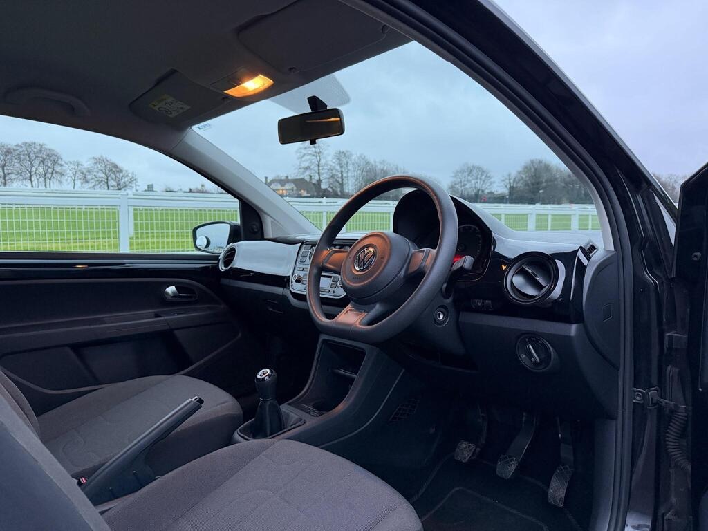Used Volkswagen up! 2015 for sale - 77221059: Photo 27