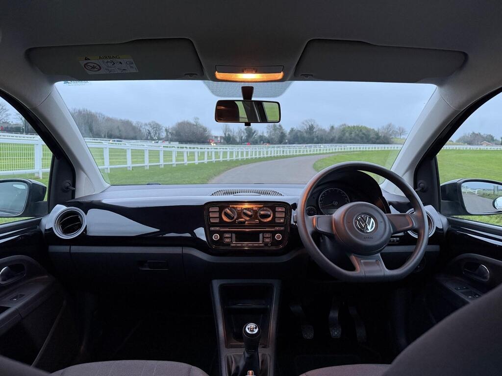 Used Volkswagen up! 2015 for sale - 77221059: Photo 28