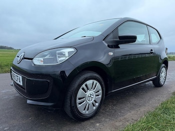 Used Volkswagen up! 2015 for sale - 77221059: Photo