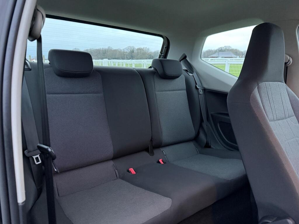 Used Volkswagen up! 2015 for sale - 77221059: Photo 33