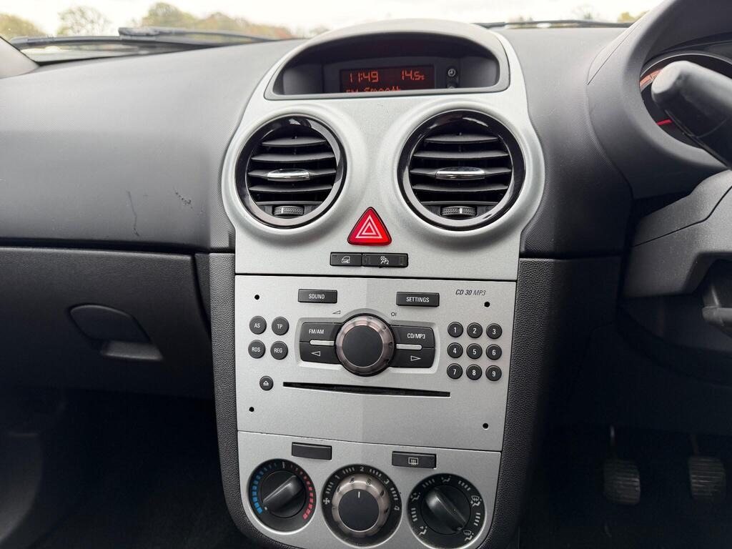 Used Vauxhall Corsa 2007 for sale - 76471312: Photo 21