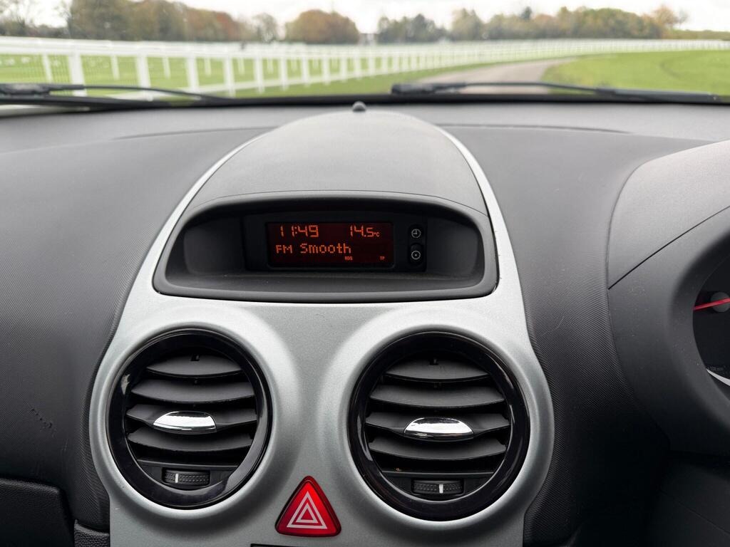 Used Vauxhall Corsa 2007 for sale - 76471312: Photo 22