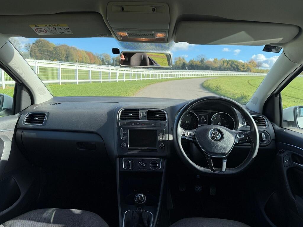 Used Volkswagen Polo 2015 for sale - 76471319: Photo 17