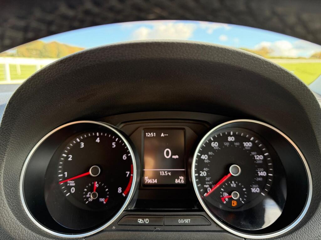 Used Volkswagen Polo 2015 for sale - 76471319: Photo 20