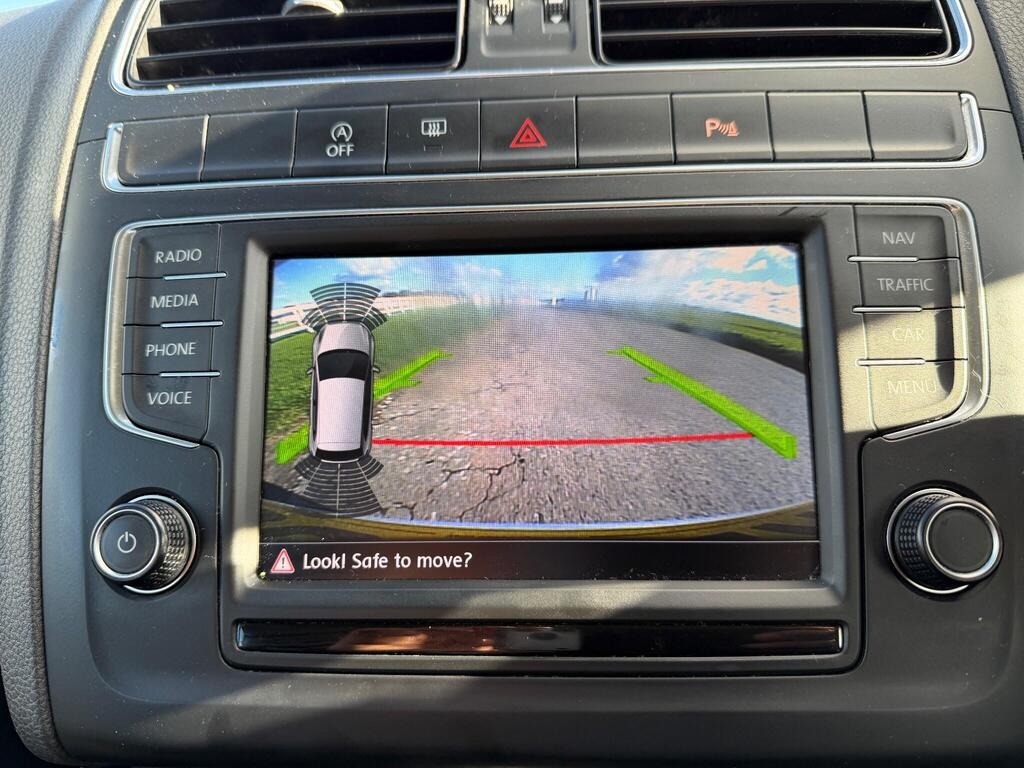 Used Volkswagen Polo 2015 for sale - 76471319: Photo 23