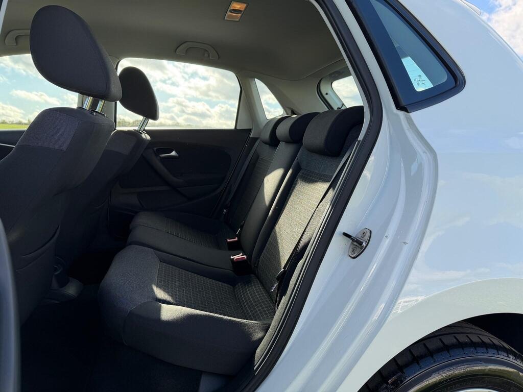 Used Volkswagen Polo 2015 for sale - 76471319: Photo 25