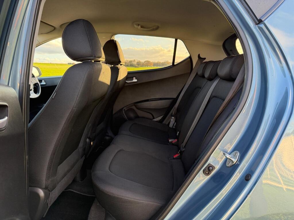 Used Hyundai i10 2017 for sale - 76960259: Photo 22