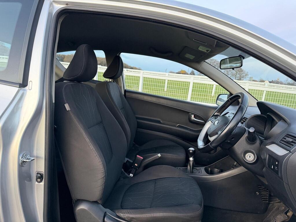 Used Kia Picanto 2013 for sale - 76864143: Photo 20