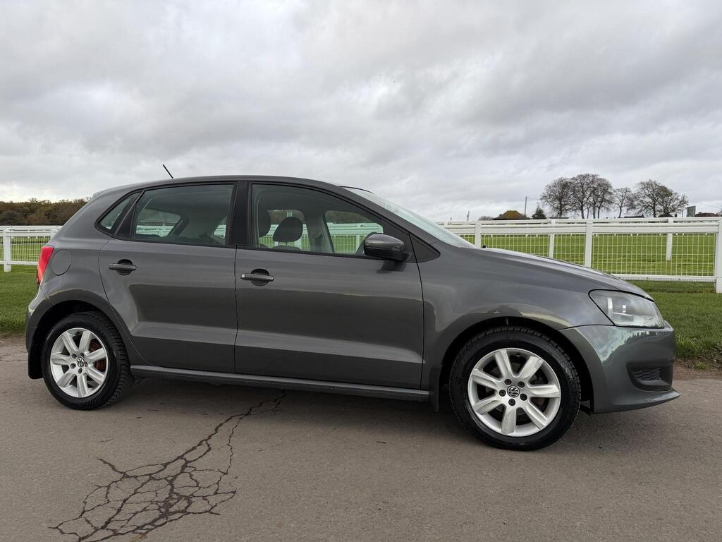 Used Volkswagen Polo 2010 for sale - 76864149: Photo 14
