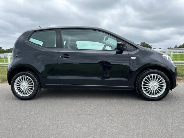 Used Volkswagen up! 2015 for sale - 75680308: Photo 10