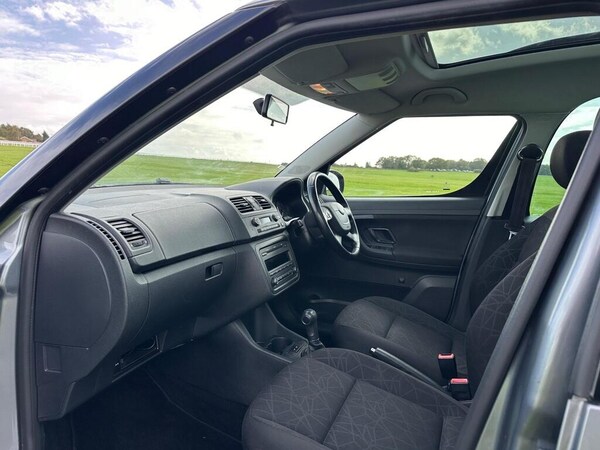 Used Skoda Roomster 2012 for sale - 76171622: Photo 15