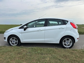Used Ford Fiesta 2014 for sale - 75680081: Photo